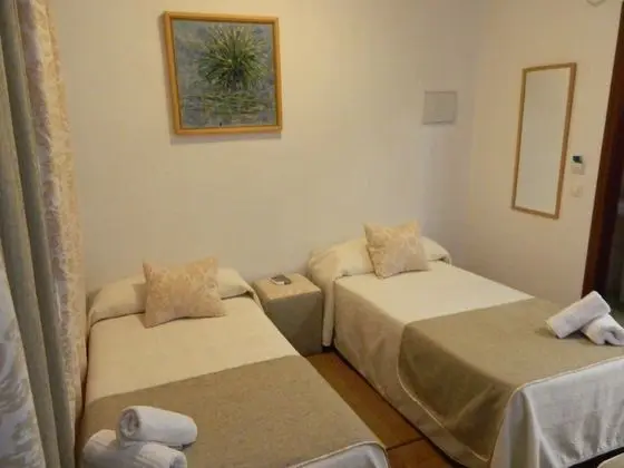 Economy Dört Kişilik Oda