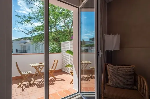 Tek Büyük Yataklı Oda, Teras