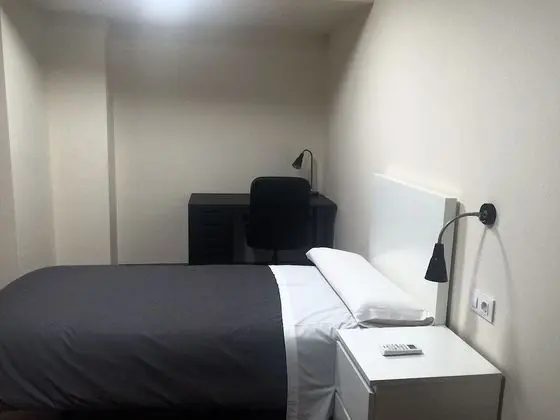 Tek Büyük Yataklı Oda, 2 Tek Kişilik Yatak