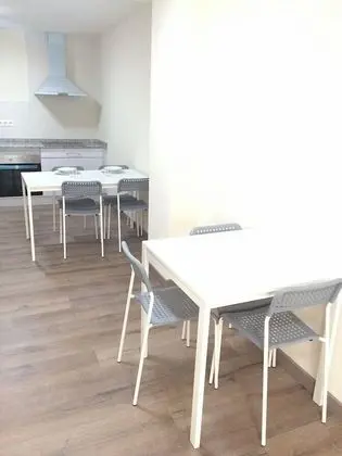 Tek Büyük Yataklı Oda, 2 Tek Kişilik Yatak