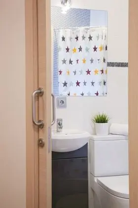 Tek Kişilik Oda, Ortak Banyo