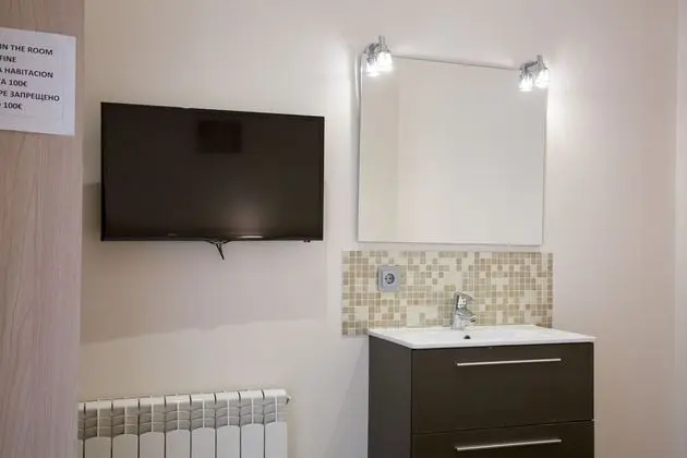 Tek Kişilik Oda, Ortak Banyo