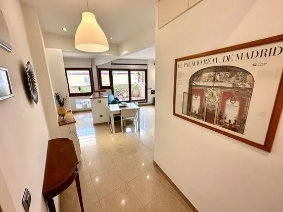 Junior Süit, 1 Büyük (Queen) Boy Yatak ve Çekyat, Teras, Şehir Manzaralı