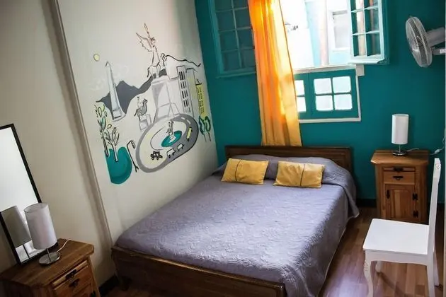 Üç Kişilik Oda, Ortak Banyo
