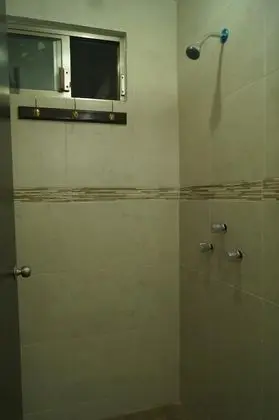 Dormitorio compartido, camas individuales