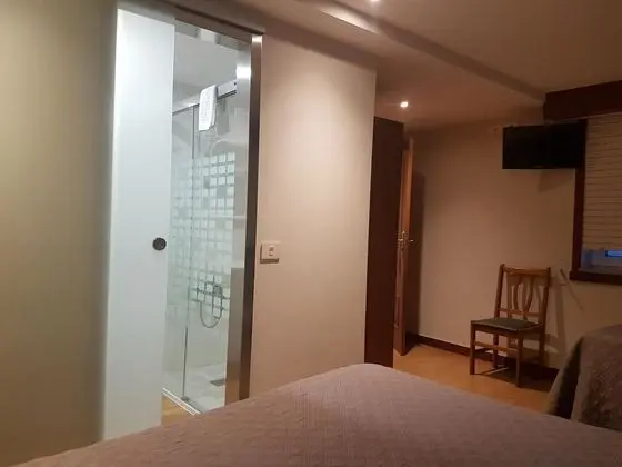 Tek Büyük veya İki Ayrı Yataklı Oda, Özel Banyo