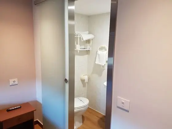 Tek Büyük veya İki Ayrı Yataklı Oda, Özel Banyo