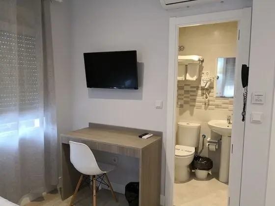 Tek Büyük Yataklı Oda