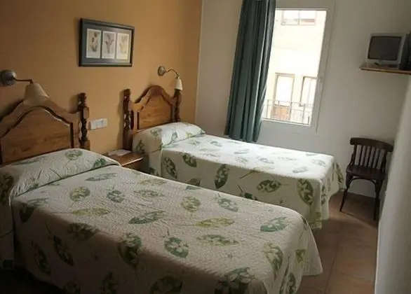 Economy Tek Büyük Yataklı Oda