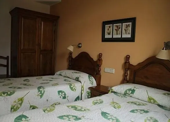 İki Ayrı Yataklı Oda, 2 Tek Kişilik Yatak