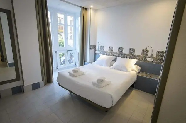 Tek Büyük Yataklı Oda, Balkon
