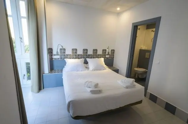 Tek Büyük Yataklı Oda, Balkon