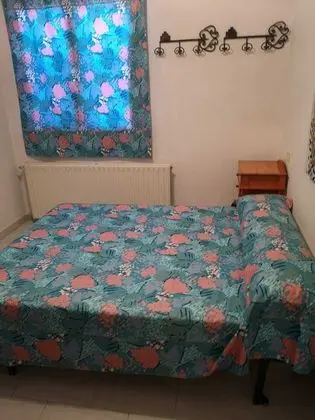 Tek Büyük Yataklı Oda, 1 Çift Kişilik Yatak