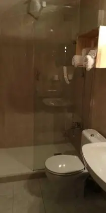 Tek Büyük Yataklı Oda, 1 Çift Kişilik Yatak
