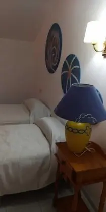 Tek Büyük Yataklı Oda, 2 Tek Kişilik Yatak