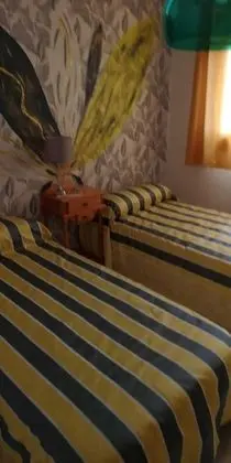 Tek Büyük Yataklı Oda, 2 Tek Kişilik Yatak