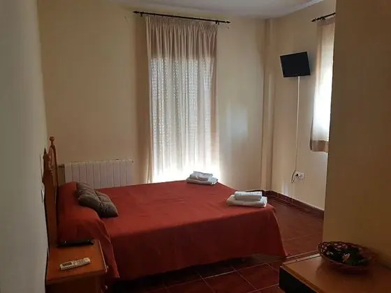 Tek Büyük veya İki Ayrı Yataklı Oda