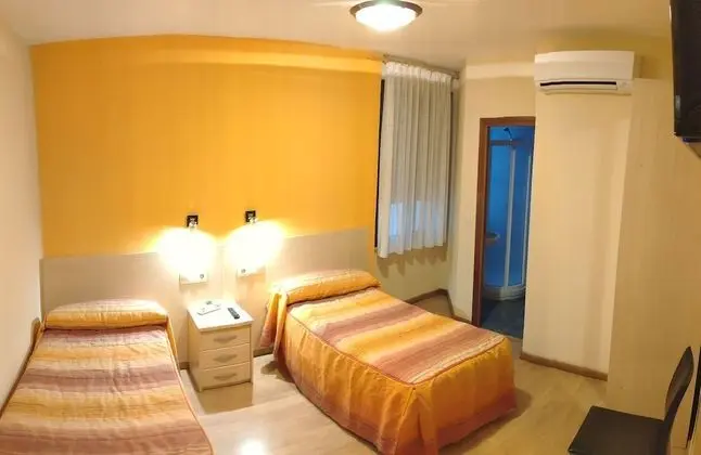 İki Ayrı Yataklı Oda