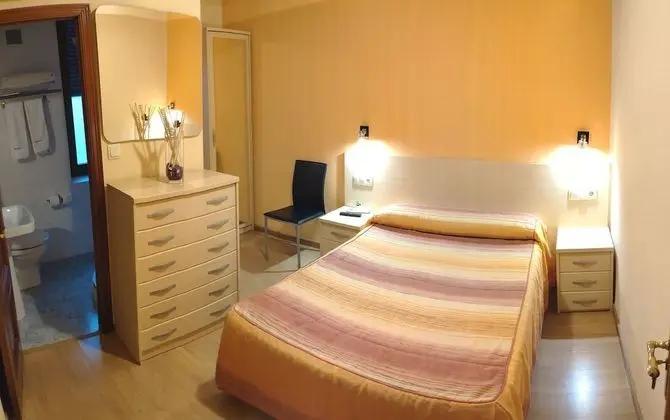 Tek Büyük Yataklı Oda