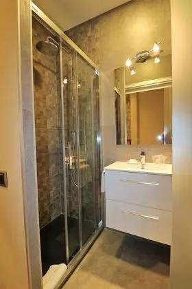 Tek Kişilik Oda, Özel Banyo