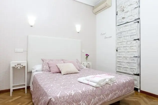 Tek Büyük Yataklı Oda, 1 Çift Kişilik veya 2 Tek Kişilik Yatak