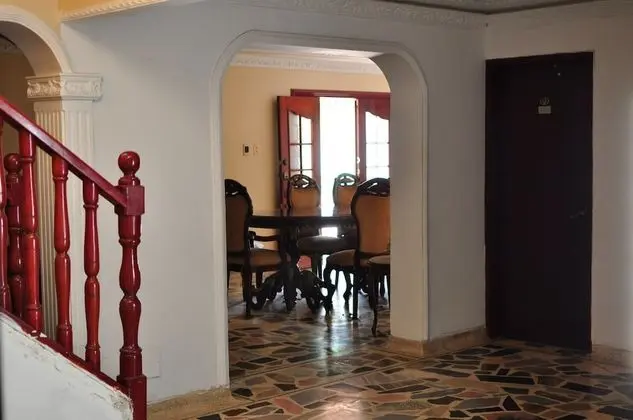 Ev, Birden Çok Yatak Odası, Balkon