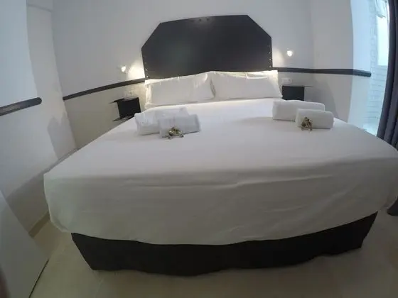 Economy Tek Büyük veya İki Ayrı Yataklı Oda