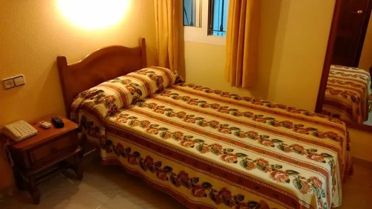 Tek Kişilik Oda (Interior)