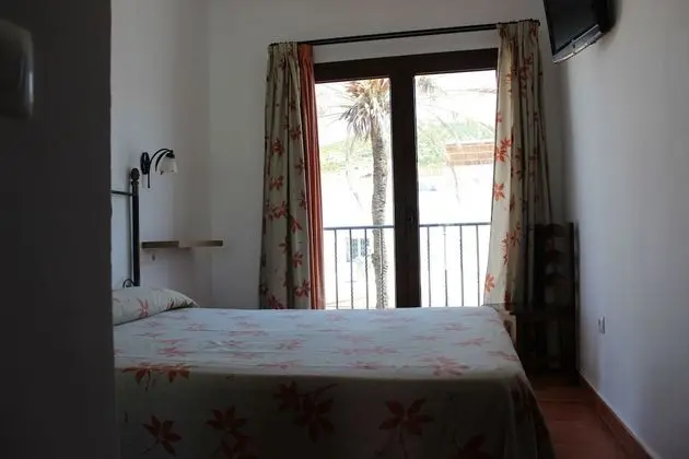 Classic Tek Büyük Yataklı Oda