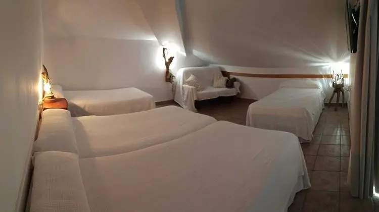 Dört Kişilik Oda (4 people)