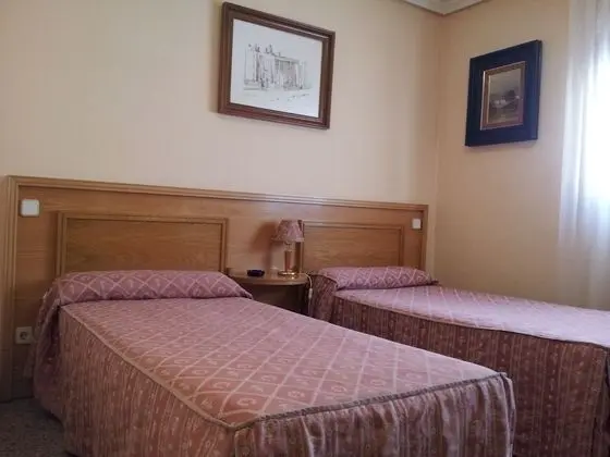 Tek Kişilik Oda