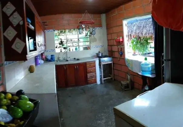 Tek Büyük Yataklı Oda, Ortak Banyo