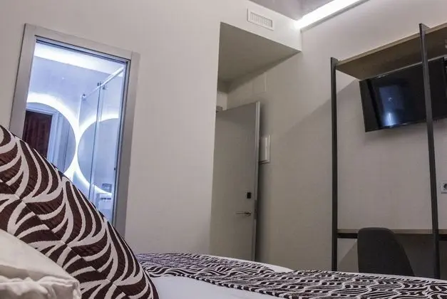 İki Ayrı Yataklı Oda, 2 Tek Kişilik Yatak