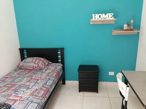 Basic Tek Büyük Yataklı Oda