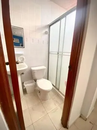 Basic Tek Büyük Yataklı Oda