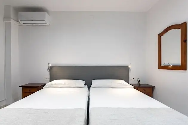 Standard Tek Büyük veya İki Ayrı Yataklı Oda