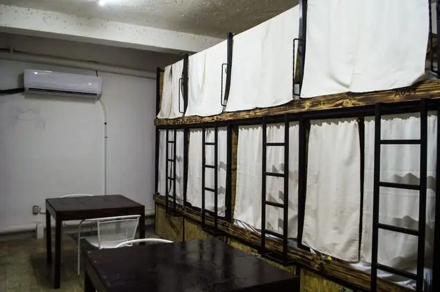 Ortak Ranzalı Oda, Karma Ranzalı Oda, Ortak Banyo