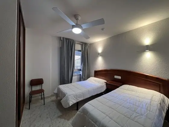 Tek Büyük veya İki Ayrı Yataklı Oda