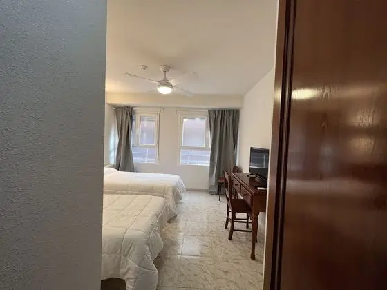 Tek Büyük veya İki Ayrı Yataklı Oda