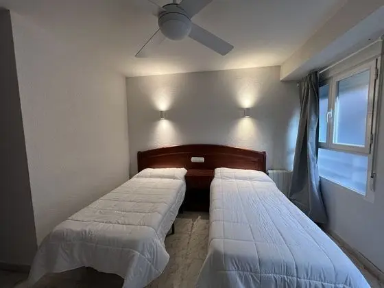 Tek Büyük veya İki Ayrı Yataklı Oda