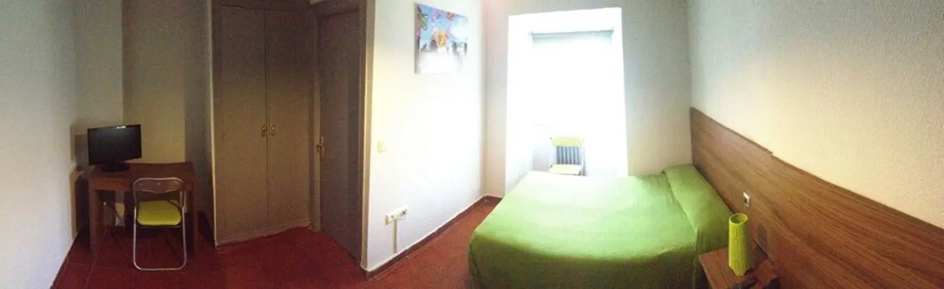 Tek Büyük veya İki Ayrı Yataklı Oda