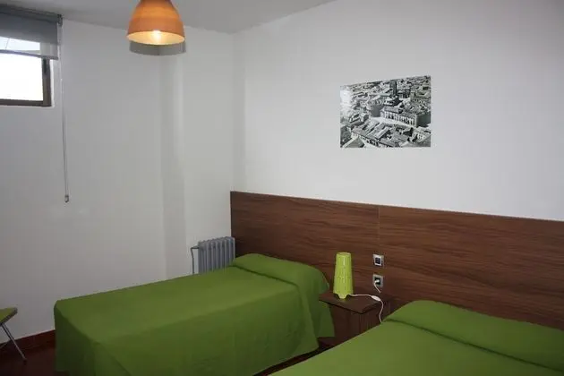 Tek Büyük veya İki Ayrı Yataklı Oda