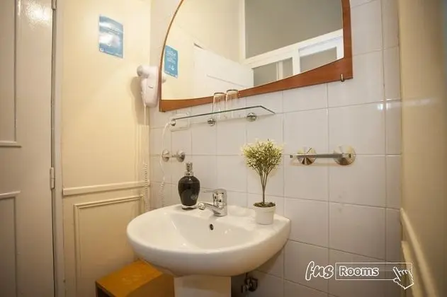 Basic İki Ayrı Yataklı Oda