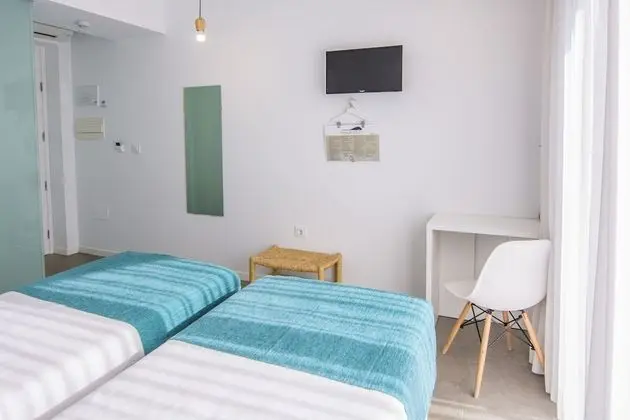 Tek Büyük Yataklı Oda, Balkon