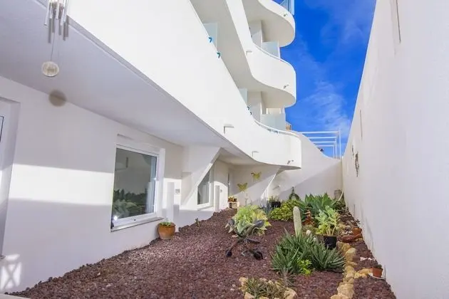 Tek Büyük Yataklı Oda, Balkon