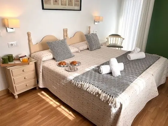 Tek Büyük Yataklı Oda