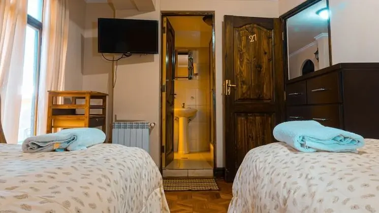 Standard Tek Büyük Yataklı Oda