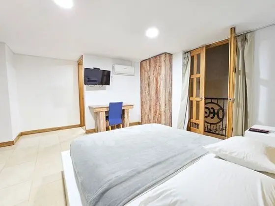 Luxury Tek Büyük Yataklı Oda