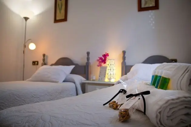 Economy Tek Büyük Yataklı Oda