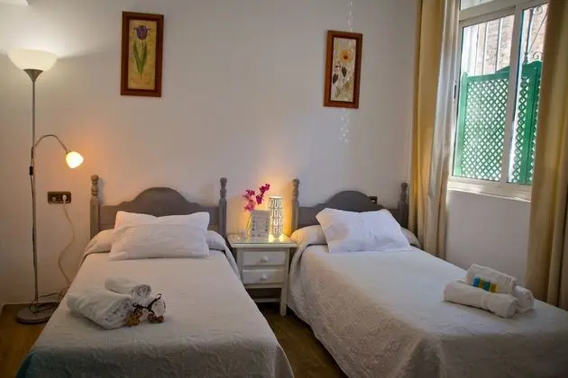 Economy Tek Büyük Yataklı Oda